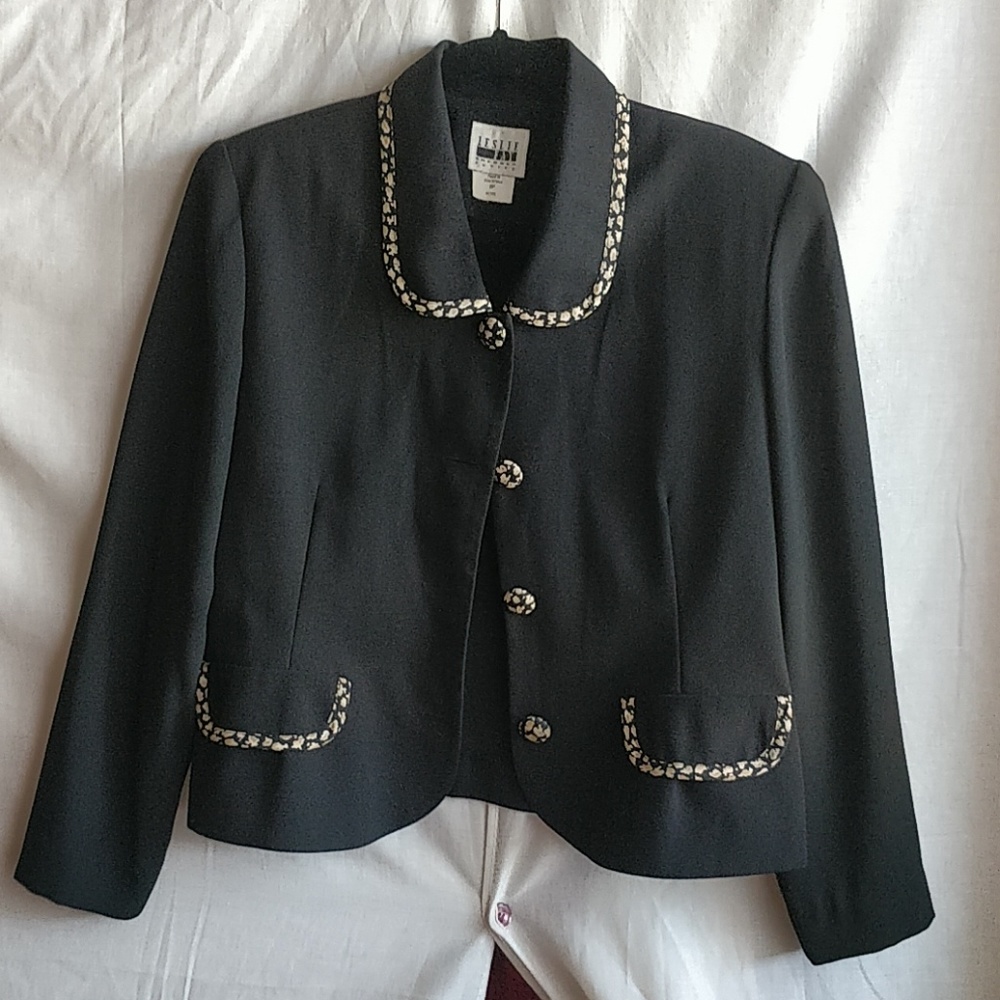 Vintage Crop Blazer